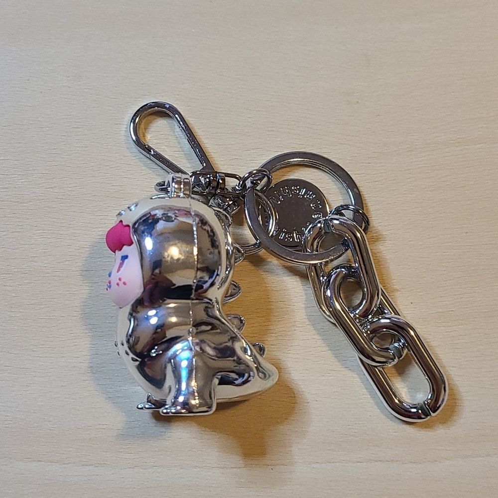 Tyrannosaurus silver pendant keychain
